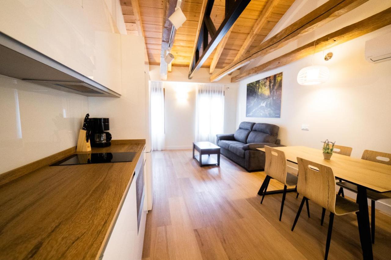 Apartamentos Mk77 Leon- Cantareros Esterno foto
