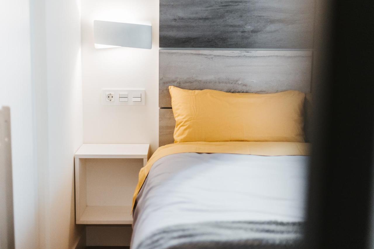 Apartamentos Mk77 Leon- Cantareros Esterno foto