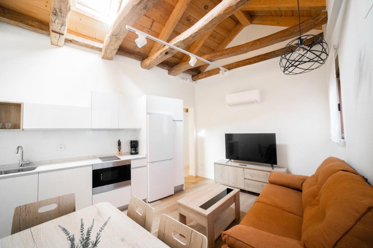 Apartamentos Mk77 Leon- Cantareros Esterno foto